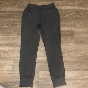 Men’s Lululemon Jogger Athletic pants, Charcoal